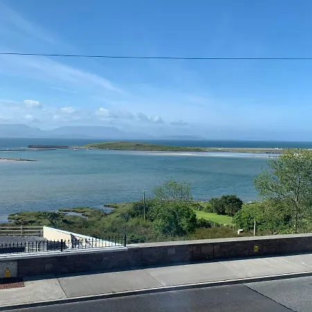 Mary's Of Casa de hóspedes 3*